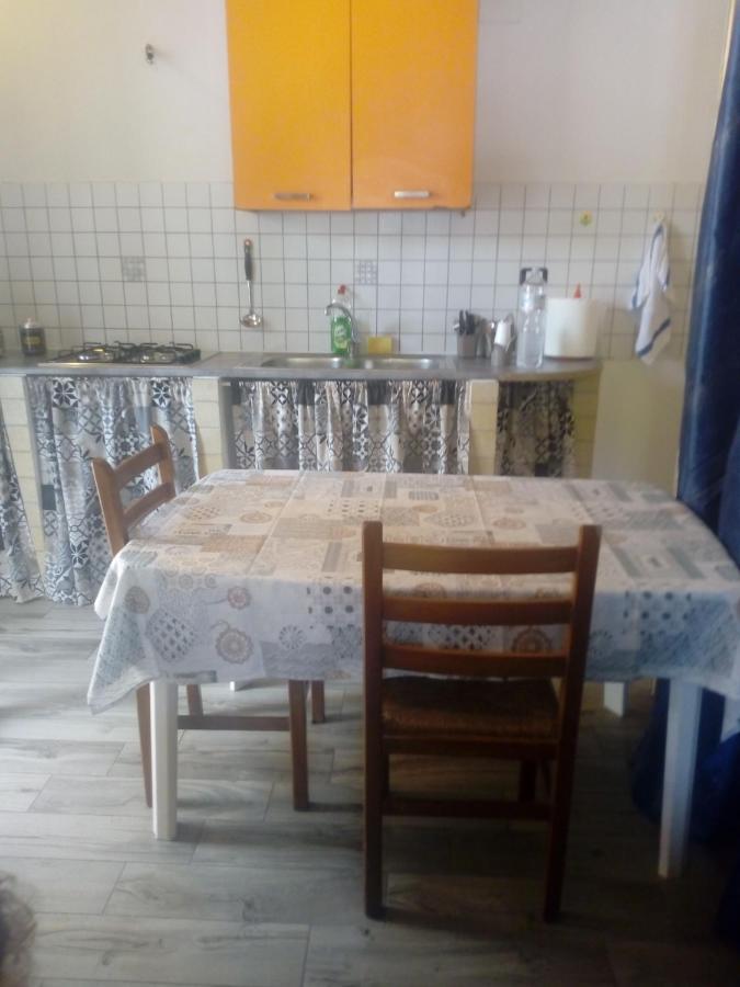 הוילה ריאלמונטה In Piazza מראה חיצוני תמונה